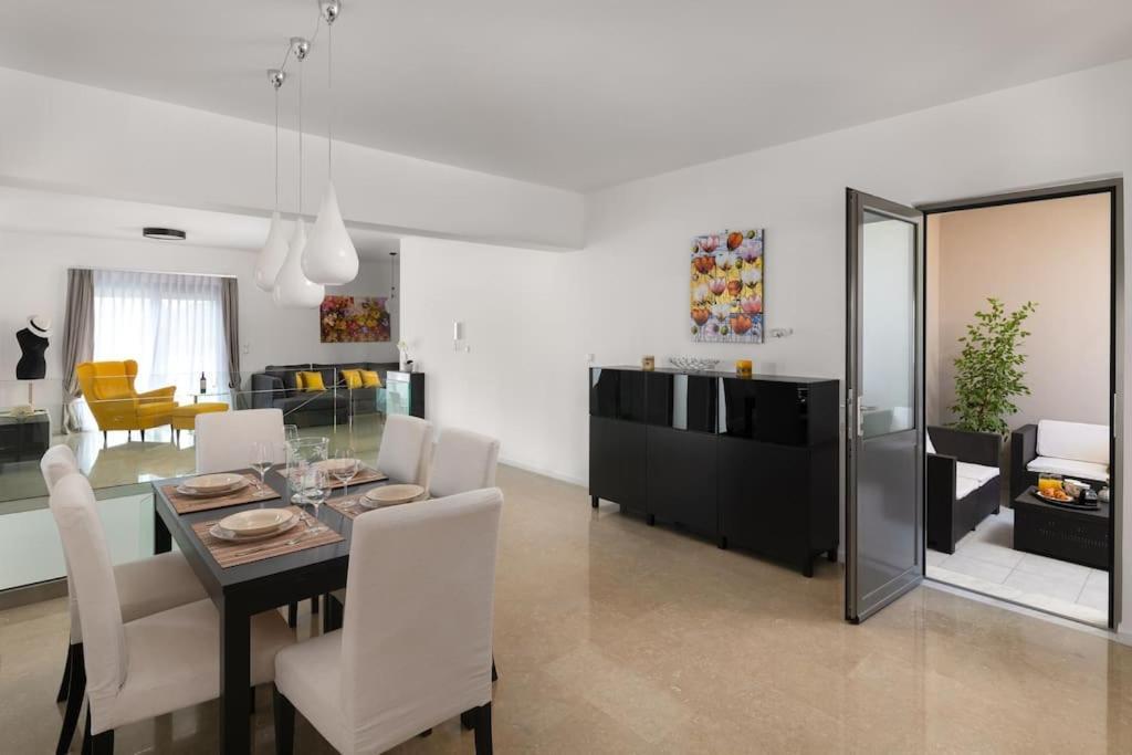 Luxurious And Modern House Near Town And Beach Asgourou 외부 사진